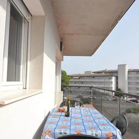 아파트 Rnet - Blau Marina