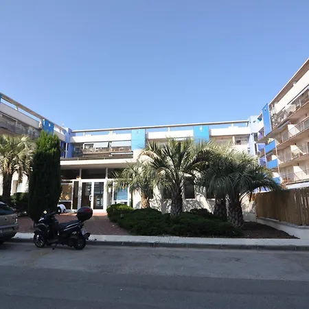 Rnet - Blau Marina 아파트 *